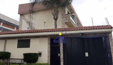 Lindo sobrado em condomínio na Vila formosa