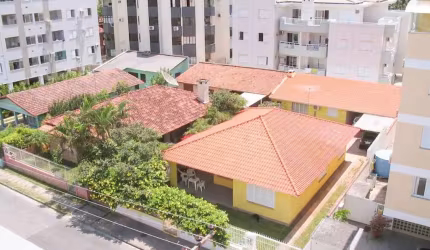 Casa para Venda em Florianópolis, Canasvieiras, 3 dormitórios, 1 suíte, 2 banheiros, 3 vagas
