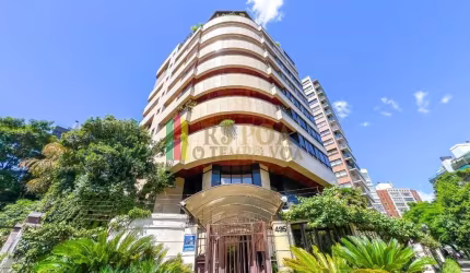 Apartamento com 4 quartos à venda na Avenida Itajaí, 479, Petrópolis, Porto Alegre por R$ 4.000.000