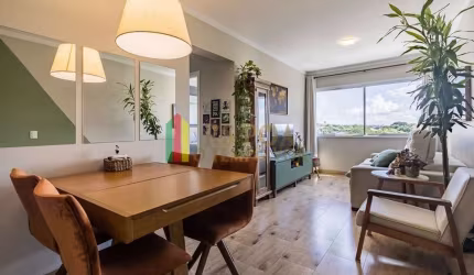 Apartamento com 2 quartos à venda na Rua Primeiro de Setembro, 340, São José, Porto Alegre por R$ 256.000