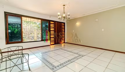 Casa com 4 quartos à venda na Avenida Paul Zivi, 333, Jardim São Pedro, Porto Alegre por R$ 629.000