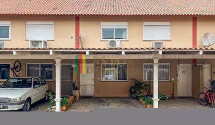 Casa em condomínio fechado com 2 quartos à venda na Rua Treze de Maio, 660, Rio Branco, Canoas por R$ 313.079