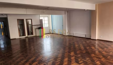 Ponto comercial à venda na Rua Vigário José Inácio, 371, Centro Histórico, Porto Alegre por R$ 128.000
