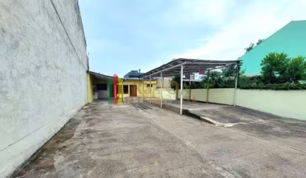 Casa com 3 quartos à venda na Avenida Vinte e Um de Abril, 645, Sarandi, Porto Alegre por R$ 319.900