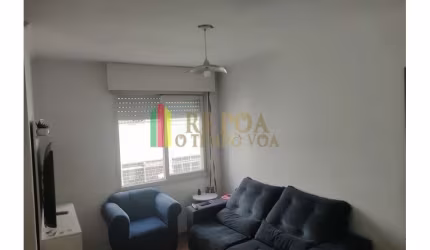Apartamento com 2 quartos à venda na Avenida Juscelino Kubitschek de Oliveira, 1035, Rubem Berta, Porto Alegre por R$ 160.000