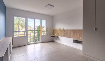 Loft com 1 quarto para alugar na 8 de Julho, 195, Jardim Botânico, Porto Alegre por R$ 2.200