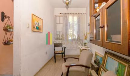 Casa com 3 quartos à venda na Rua General Lima e Silva, 1385, Cidade Baixa, Porto Alegre por R$ 700.000