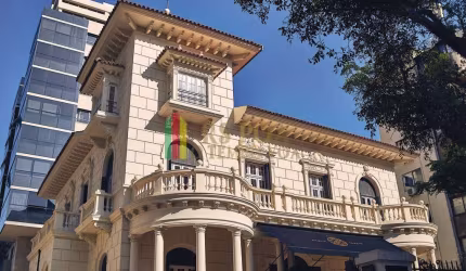Apartamento com 2 quartos à venda na Rua Santo Inácio, 295, Moinhos de Vento, Porto Alegre por R$ 2.279.000