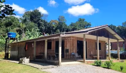 Terreno à venda na Rua Ernesto Luiz Pellanda, Ganchinho, Curitiba, 4500 m2 por R$ 750.000