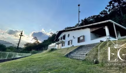 Casa com 3 quartos à venda na Estrada do Minuano, 663, Albuquerque, Teresópolis por R$ 1.300.000