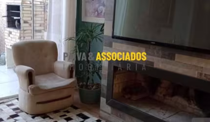 Casa em condomínio fechado com 3 quartos à venda na Vinte e Cinco de Julho, 755, Três Vendas, Pelotas por R$ 420.000