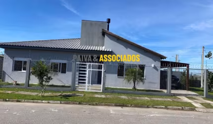 Casa com 3 quartos à venda na Seis, 1015, Areal, Pelotas por R$ 585.000
