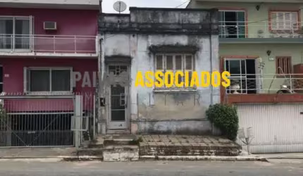 Casa com 2 quartos à venda na Conde de Porto Alegre, 561, Centro, Pelotas por R$ 150.000