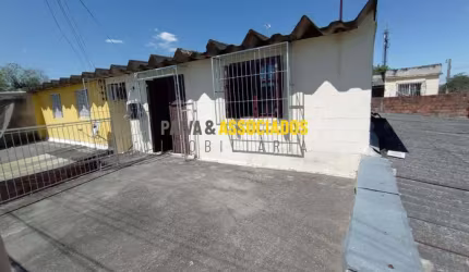 Apartamento com 2 quartos à venda na Ernani Osmar Blaas, 221, Três Vendas, Pelotas por R$ 120.000