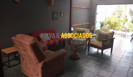Casa com 3 quartos à venda na General Câmara, 342, Areal, Pelotas por R$ 395.000