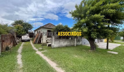 Casa com 3 quartos à venda na São Geraldo, 778, Três Vendas, Pelotas por R$ 160.000