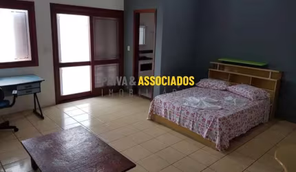 Loft com 1 quarto para alugar na Bernardo Pires, 351, Centro, Pelotas por R$ 1.600