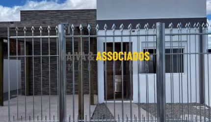 Casa com 3 quartos à venda na Abrilino Ferreira Cardoso, 1075, Três Vendas, Pelotas por R$ 335.000