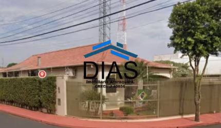 VILA XAVIER CASA COM TRÊS DORMITÓRIOS SPA PISCINA E MUITO BEM LOCALIZADA