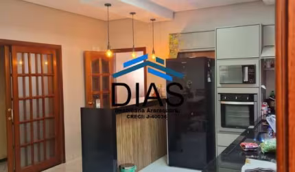 RESIDENCIAL MONTE CARLO MATÃO CASA COM TRÊS DORMITÓRIOS E COZINHA COMPLETA