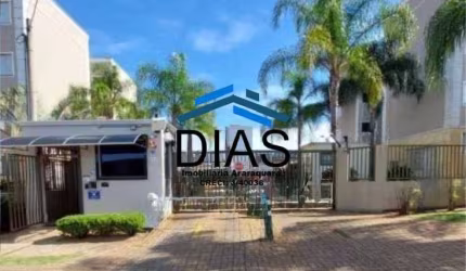 PARQUE ATLAS TÉRREO DOIS DORMITÓRIOS E MOVEIS COZINHA E QUINTAL