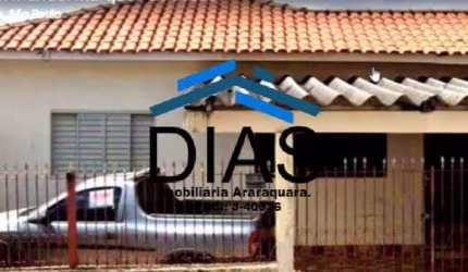 JARDIM EUROPA CASA COM TRÊS DORMITÓRIOS E EDICULA TERRENO AMPLO 317 M