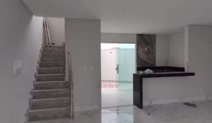 Casas duplex novas no bairro Parque Olímpico