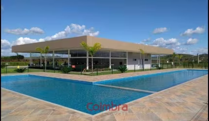 Lote no condomínio Porto do Sol