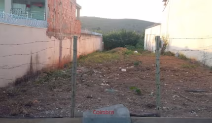 Lote no bairro Santa Rosa de Lima