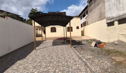 Casa no bairro Altinópolis
