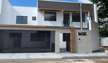Casas duplex no bairro Cidade Nova