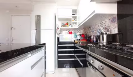 Apartamento no VILA DOS IPÊS com 02 dormitórios, sala em 02 ambientes, banheiro social, área de ser