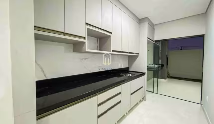 Casa com 3 quartos à venda na R., 7, Bandeirantes, Londrina, 100 m2 por R$ 545.000