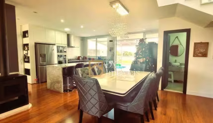 Casa com 4 dormitórios à venda, 410 m² por R$ 3.191.000,00 - Colônia Rio Grande - São José dos Pinhais/PR