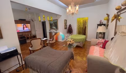 Leme, Apartamento, 2 Quartos, Original 3 Quartos, Salão 3 Ambientes, Armários, Dep. Completa, Frent