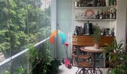 Apartamento à venda, 4 quartos , 2 suites, 3 vagas de garagem. Cosme Velho, Rio de Janeiro, RJ