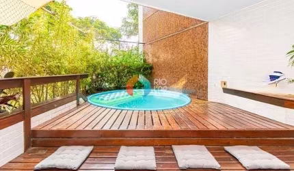 Apartamento à Venda no Jardim Oceânico, 226 m2, 4 Quartos (1 suíte), 2 Dependências, 3 Vagas, Barra