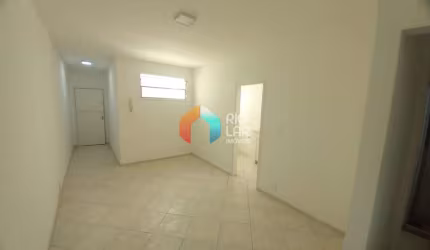 MEIER, DR PACHE DE FARIAS, SALA, 1 DORMITÓRIO, COZINHA , BANHEIRO E ÁREA