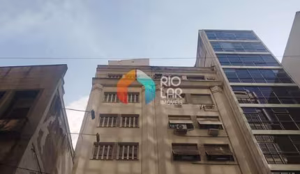 PRÉDIO COMERCIAL RUA DA QUITANDA  10 SALAS 23 BANHEIROS 1 LOJA