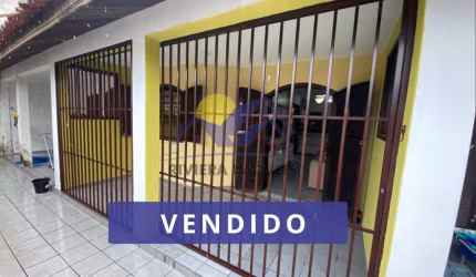Casa para Venda em Matinhos, Balneário Riviera, 1 dormitório, 1 banheiro, 1 vaga