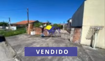 Casa para Venda em Matinhos, Bairro Bom Retiro, 2 dormitórios, 1 banheiro, 4 vagas