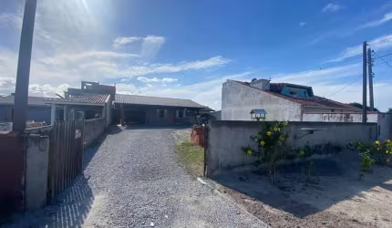 Casa para Locação em Matinhos, Albratroz, 2 dormitórios, 1 banheiro