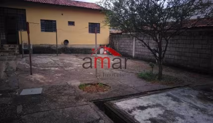 Casa com 4 quartos à venda na Santa Terezinha, Belo Horizonte  por R$ 750.000