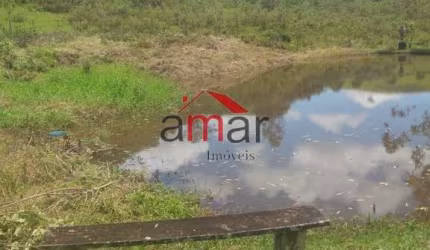 Chácara / sítio com 3 quartos à venda na Área Rural de Itabira, Itabira  por R$ 850.000