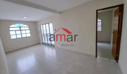 Casa com 3 quartos para alugar na Santa Terezinha, Belo Horizonte  por R$ 4.450