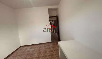 Casa com 3 quartos para alugar no Alípio de Melo, Belo Horizonte  por R$ 2.970