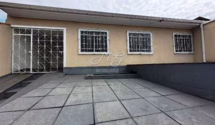 Casa à venda no bairro Jardim Eugenia Maria em Campina Grande do Sul/PR
