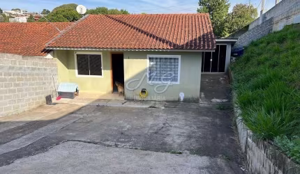 Casa à venda no bairro Centro em Campina Grande do Sul/PR