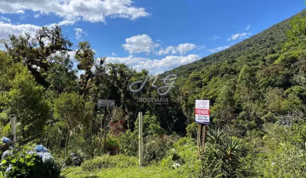 Chácara à venda no bairro Zona Rural - Campina Grande do Sul/PR