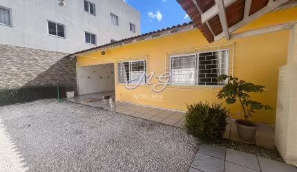 Casa à venda no bairro Jardim Paulista - Campina Grande do Sul/PR